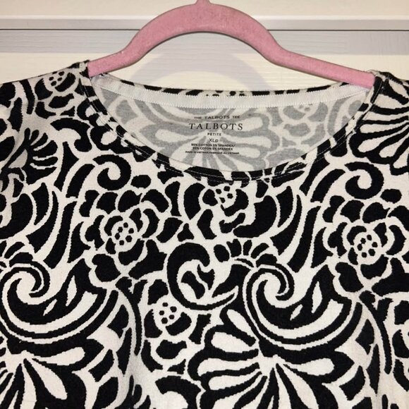 Talbots black and white floral roses print scroll tee shirt woman's XLP - Picture 3 of 6
